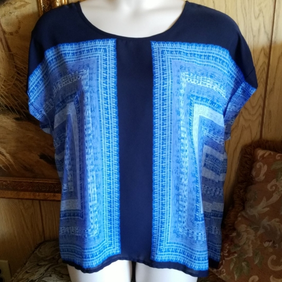 Rose & Thyme Tops - Beautiful semi sheer blouse geometric print in shades of blue